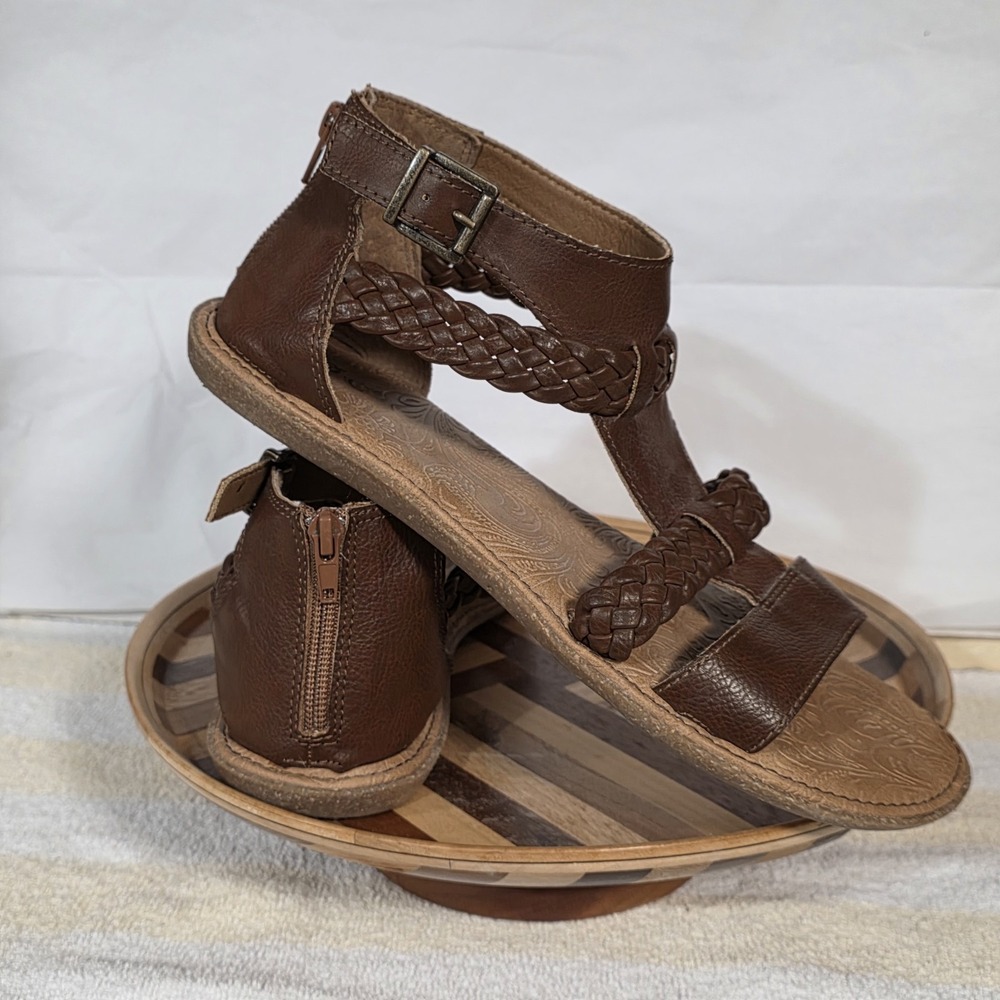 B.O.C by Born Women's Melinda Gladiator Sandal size 10 Brown Stappy - Picture 11 of 16